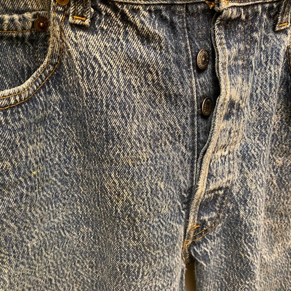 Authentic Vintage Levi’s 501 denim jeans - Picture 6 of 7